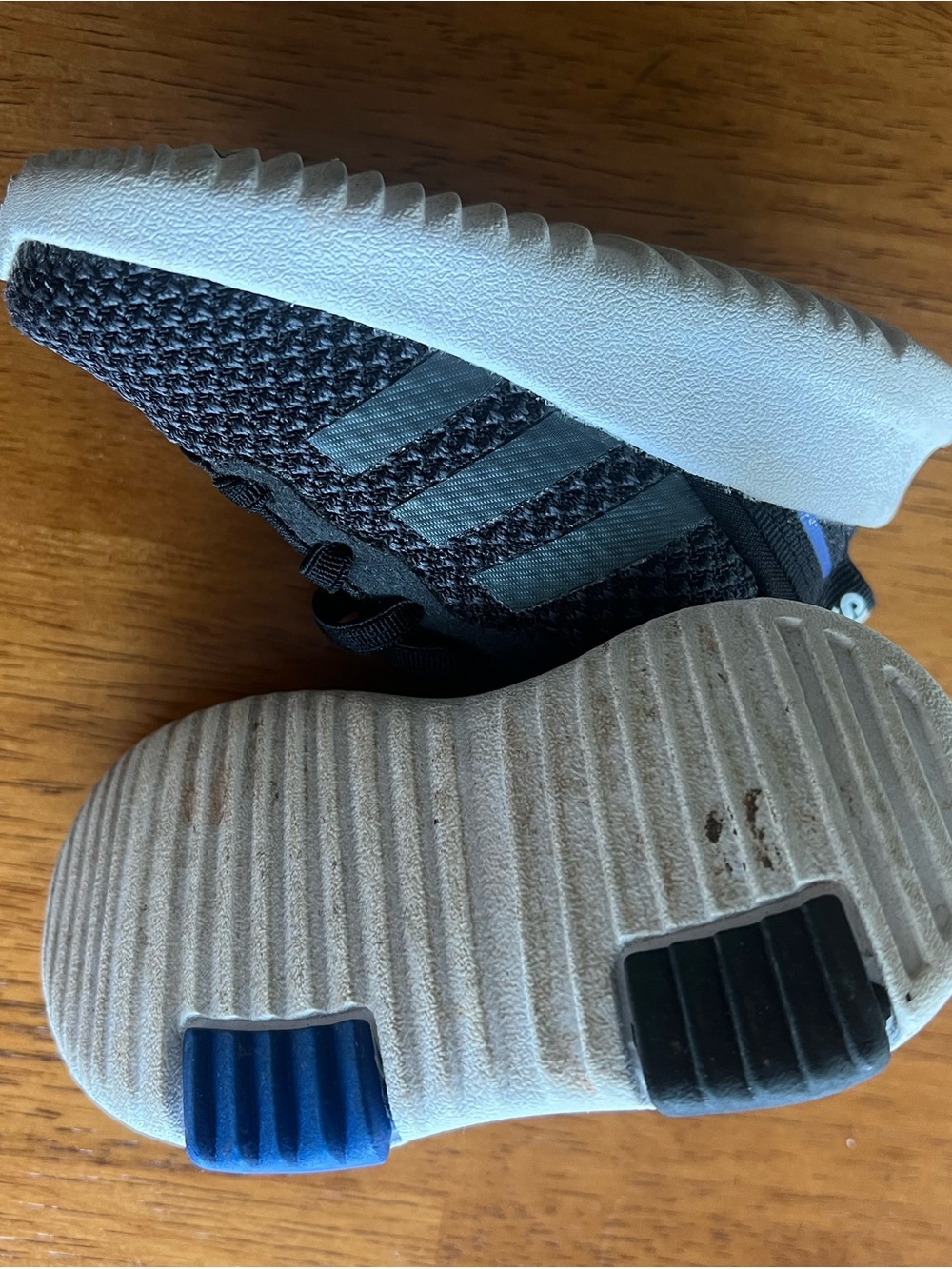 SO CUTE! adidas Black Knit Kids Sneakers with White Sole and Blue Accents